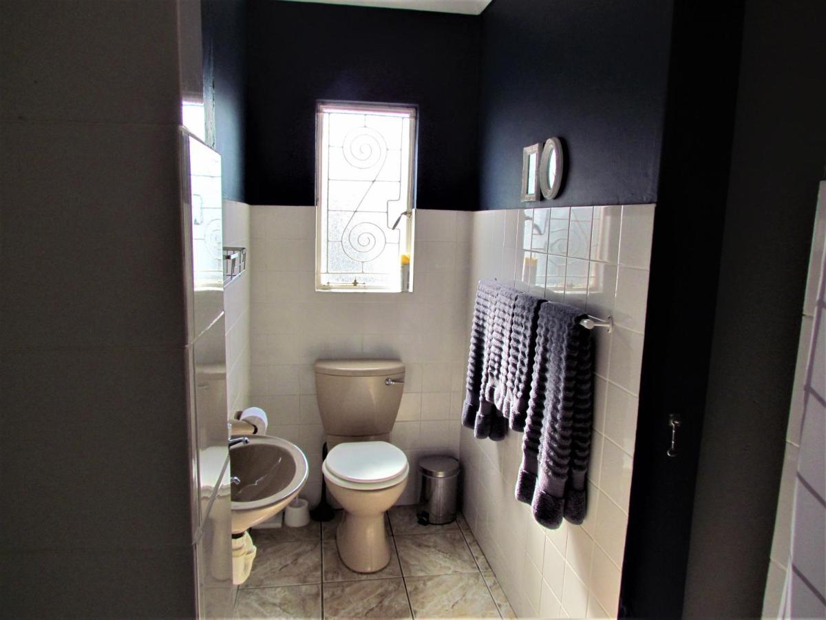 Summerville Place Addo Bagian luar foto